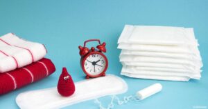 افرازات بيضاء كريمية في اليوم 19 من الدورة